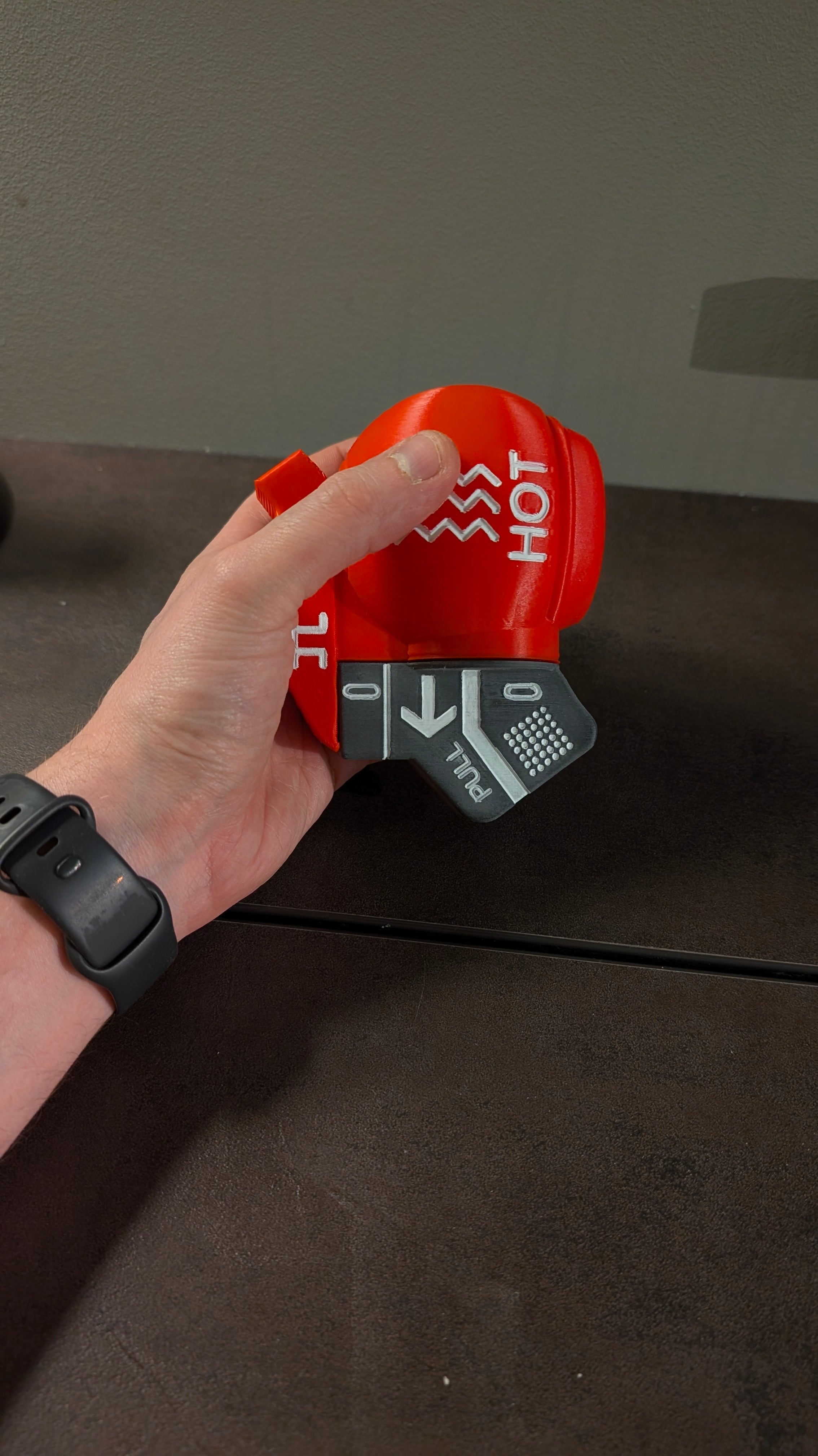 Marathon Heat Grenade Prop – Handmade Sci-Fi Collectible