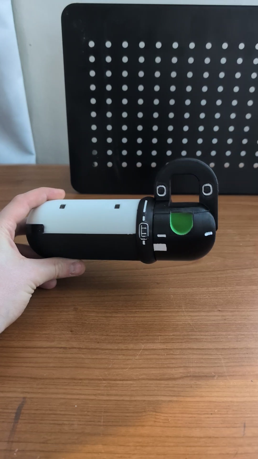 Marathon Smoke Grenade Prop – Handmade Sci-Fi Collectible